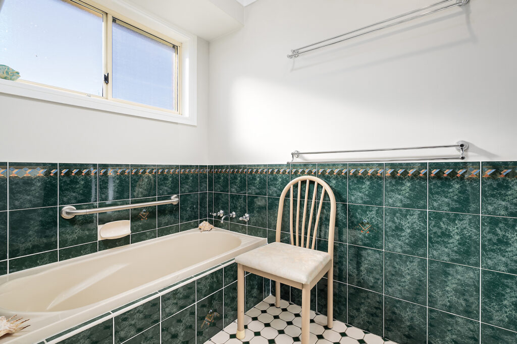 Sold - 5 Turner Crescent - New Property in Orange - Real Estate by Jack Aumuller