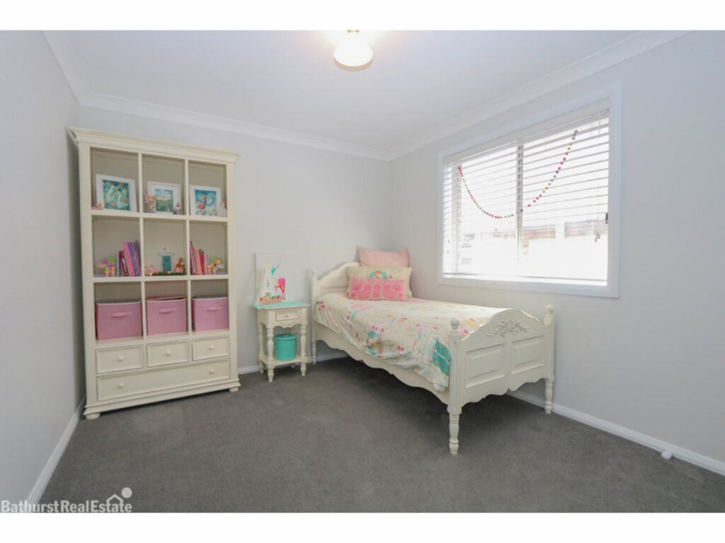 Sold - 2a O'Farrell Place - New Property in Kelso - Real Estate by 