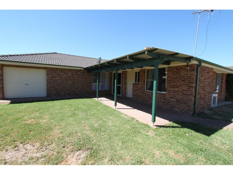 Sold - 32 Halfpenny Drive - New Property in Kelso - Real Estate by 