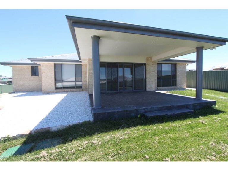 Sold - 5 Morgan Place - New Property in Llanarth - Real Estate by 