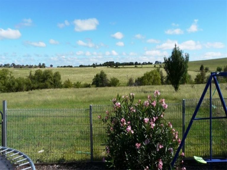 Sold - 6 Emerald Drive - New Property in Kelso - Real Estate by 