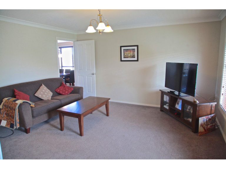 Sold - 10 Arnold Court - New Property in Kelso - Real Estate by 