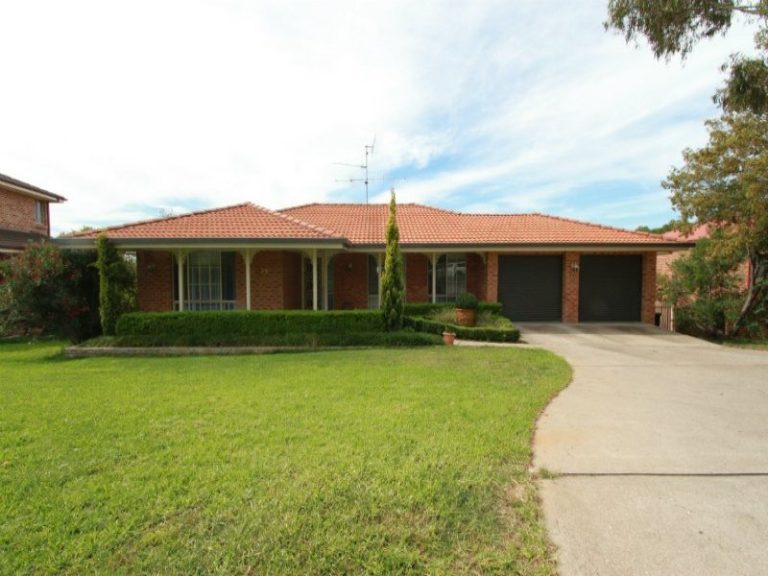 Sold - 39 Lorimer Street - New Property in Llanarth - Real Estate by