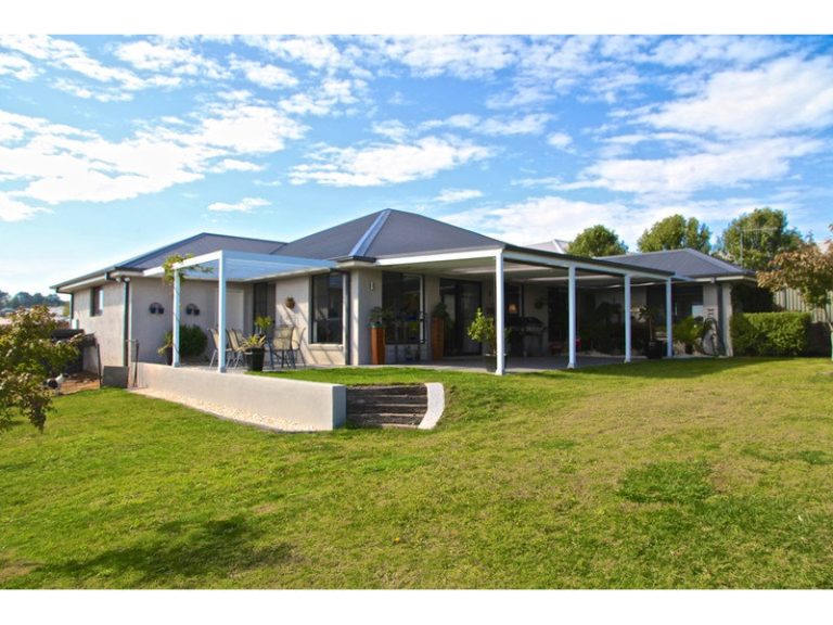 Sold - 27 Cheviot Drive - New Property in Kelso - Real Estate by 