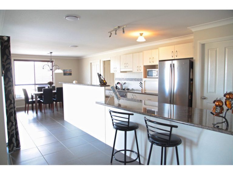 Sold - 10 Arnold Court - New Property in Kelso - Real Estate by 