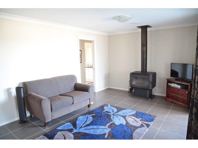 Sold - 10 Arnold Court - New Property in Kelso - Real Estate by 