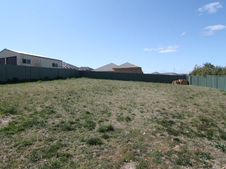 Sold - 27 James Barnet Drive - New Property in Kelso - Real Estate by 
