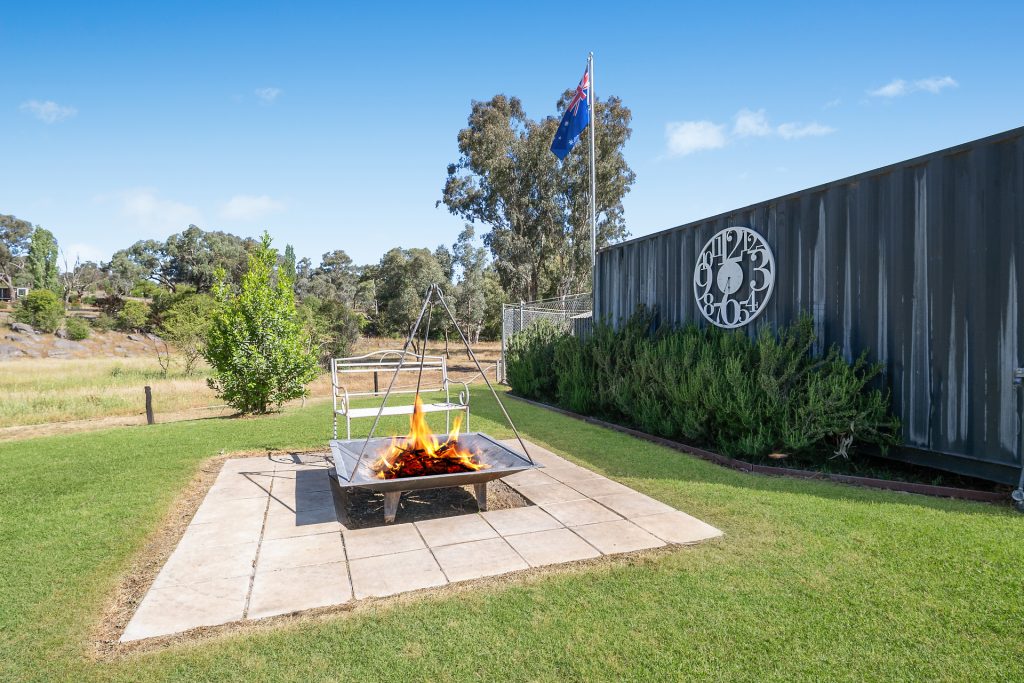 For Sale - 92 Packham Drive - New Property in Molong - Real Estate by Jodi Murray