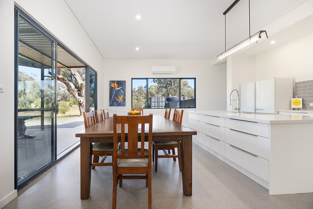 For Sale - 92 Packham Drive - New Property in Molong - Real Estate by Jodi Murray