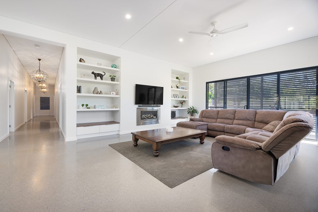 For Sale - 92 Packham Drive - New Property in Molong - Real Estate by Jodi Murray