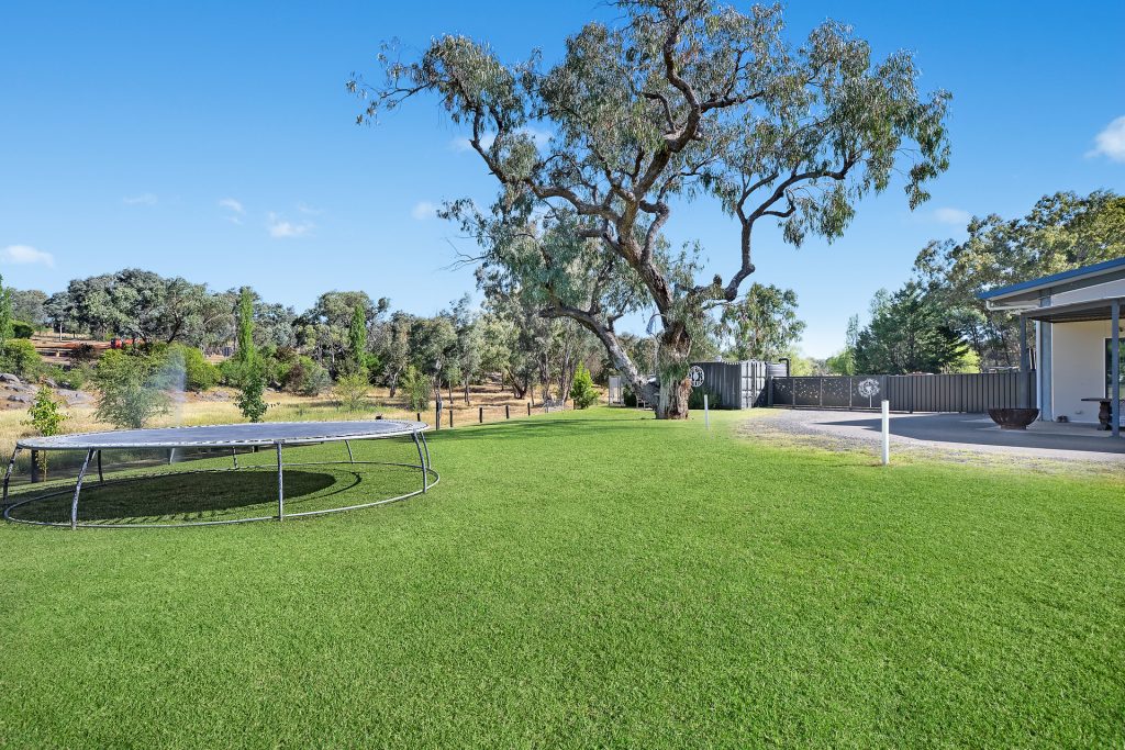 For Sale - 92 Packham Drive - New Property in Molong - Real Estate by Jodi Murray