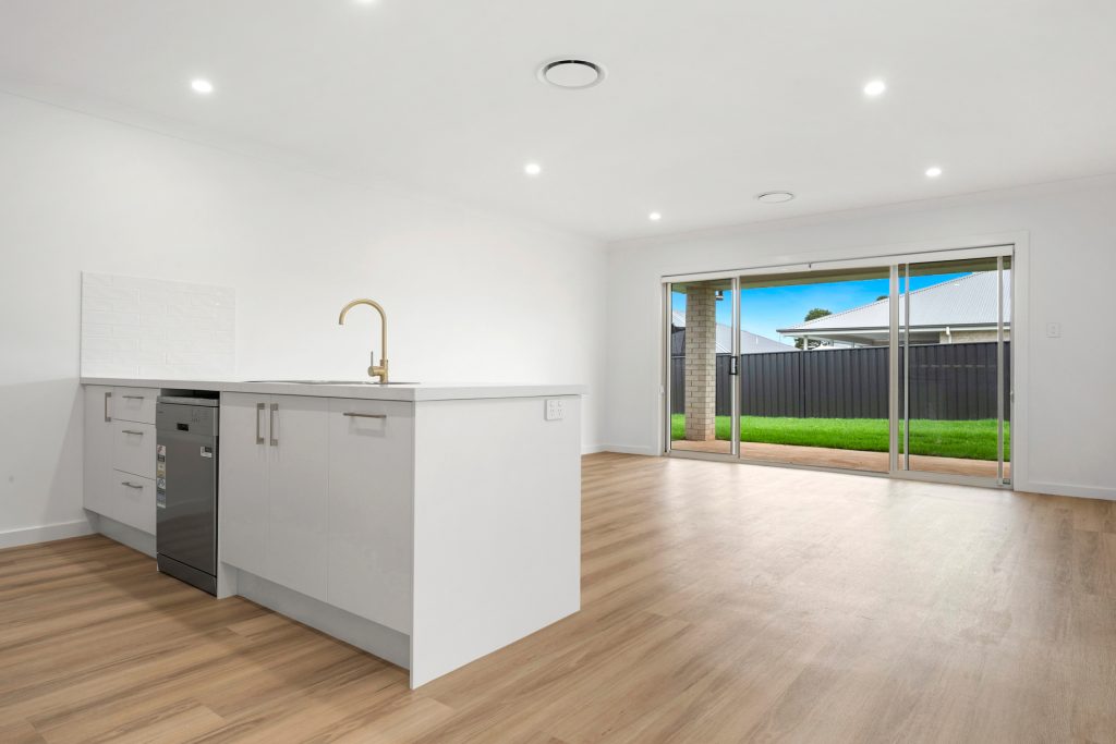 For Sale - 17 Clearview Crescent - New Property in Orange - Real Estate by Jack Aumuller