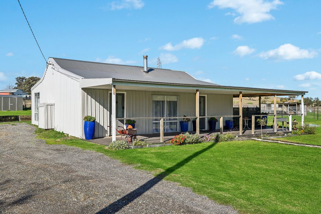 Sold - 80 Floods Lane - New Property in Canowindra - Real Estate by Scott Petersen
