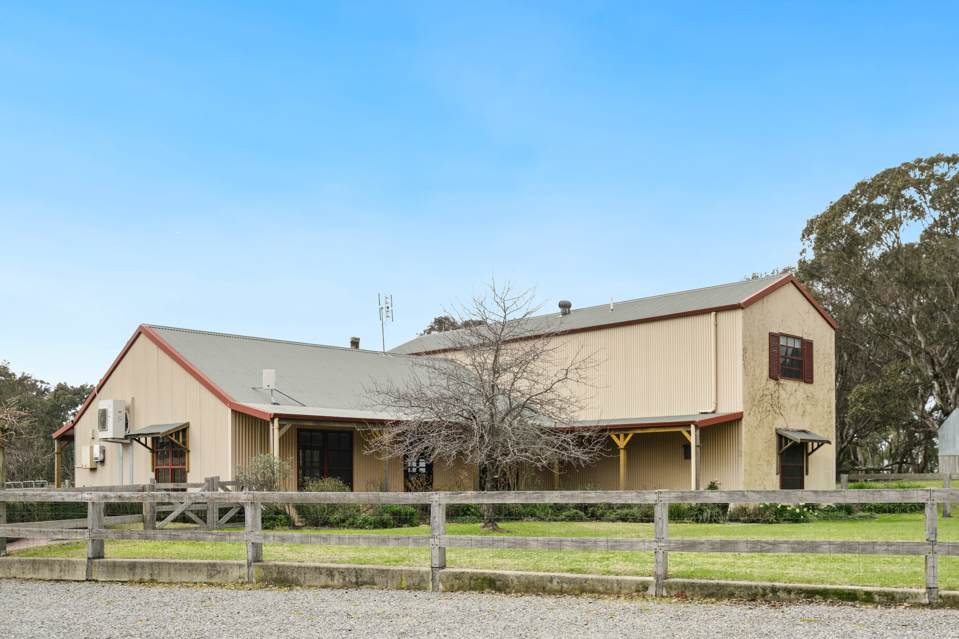 For Rent - 98 McKay Road - New Property in Clergate - Real Estate by