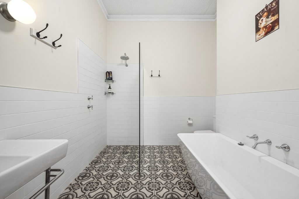 For Rent - 131 McLachlan Street - New Property in Orange - Real Estate by 