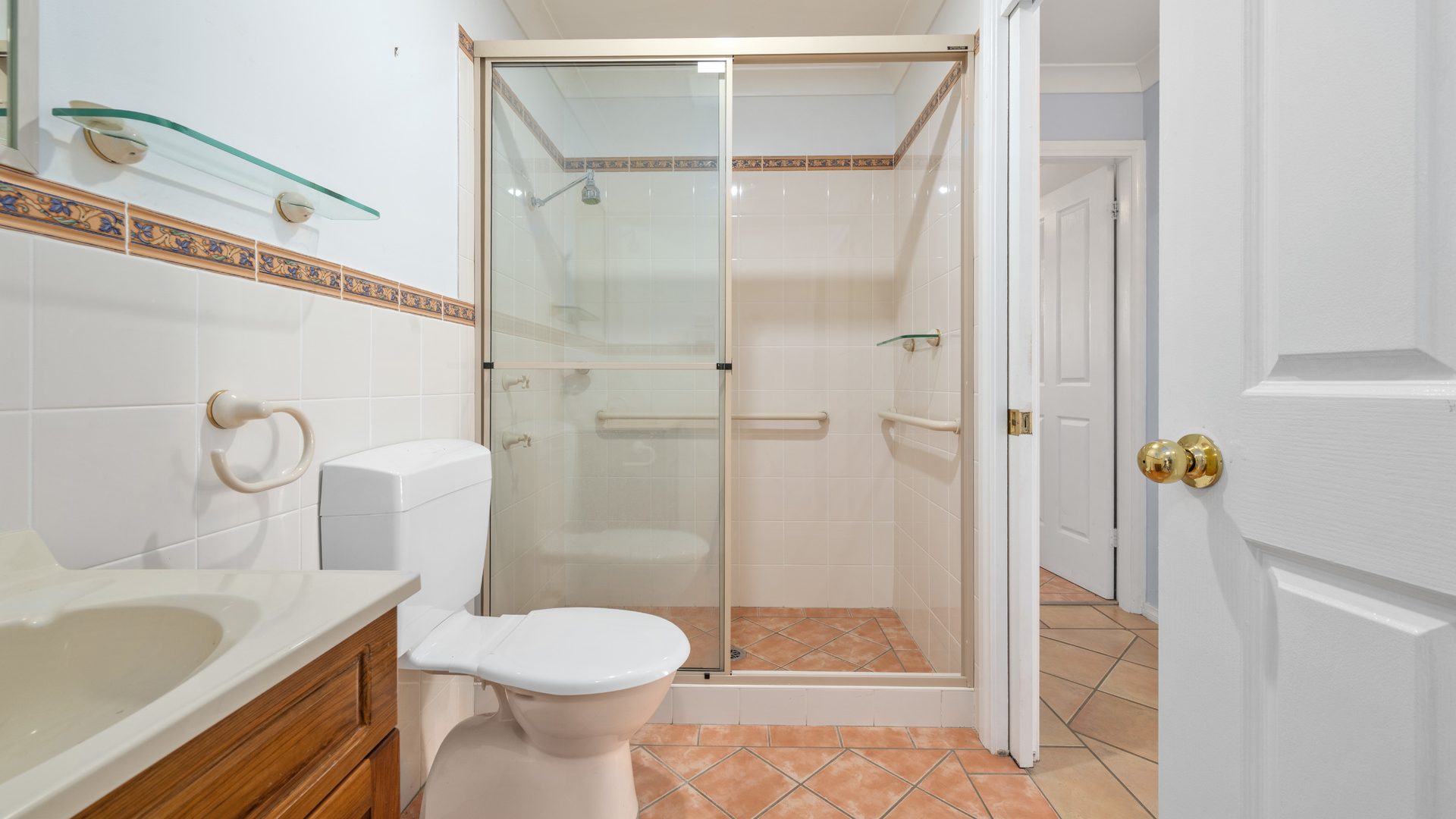 For Rent - 11 Magnolia Way - New Property in Orange - Real Estate by 