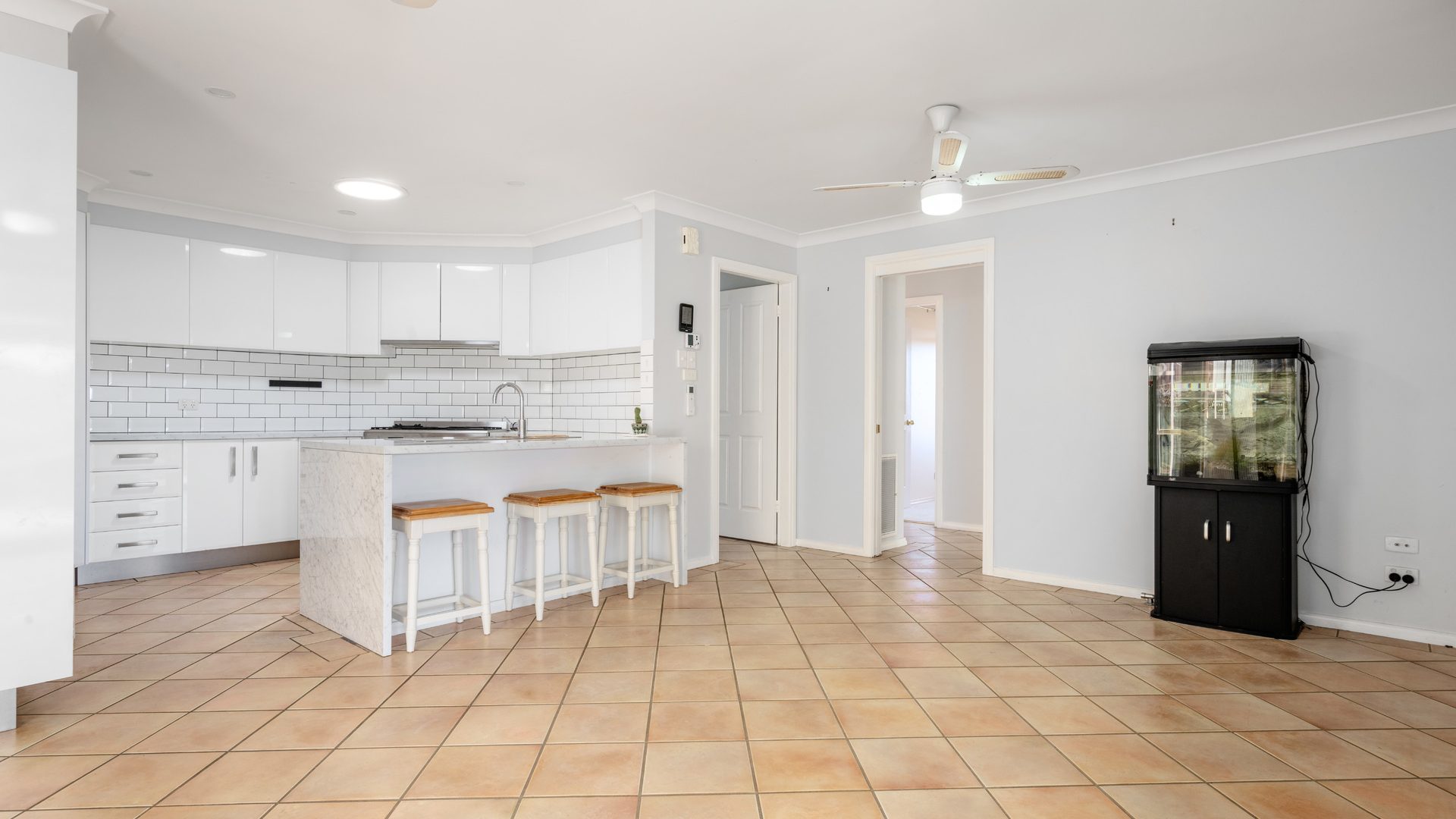For Rent - 11 Magnolia Way - New Property in Orange - Real Estate by 