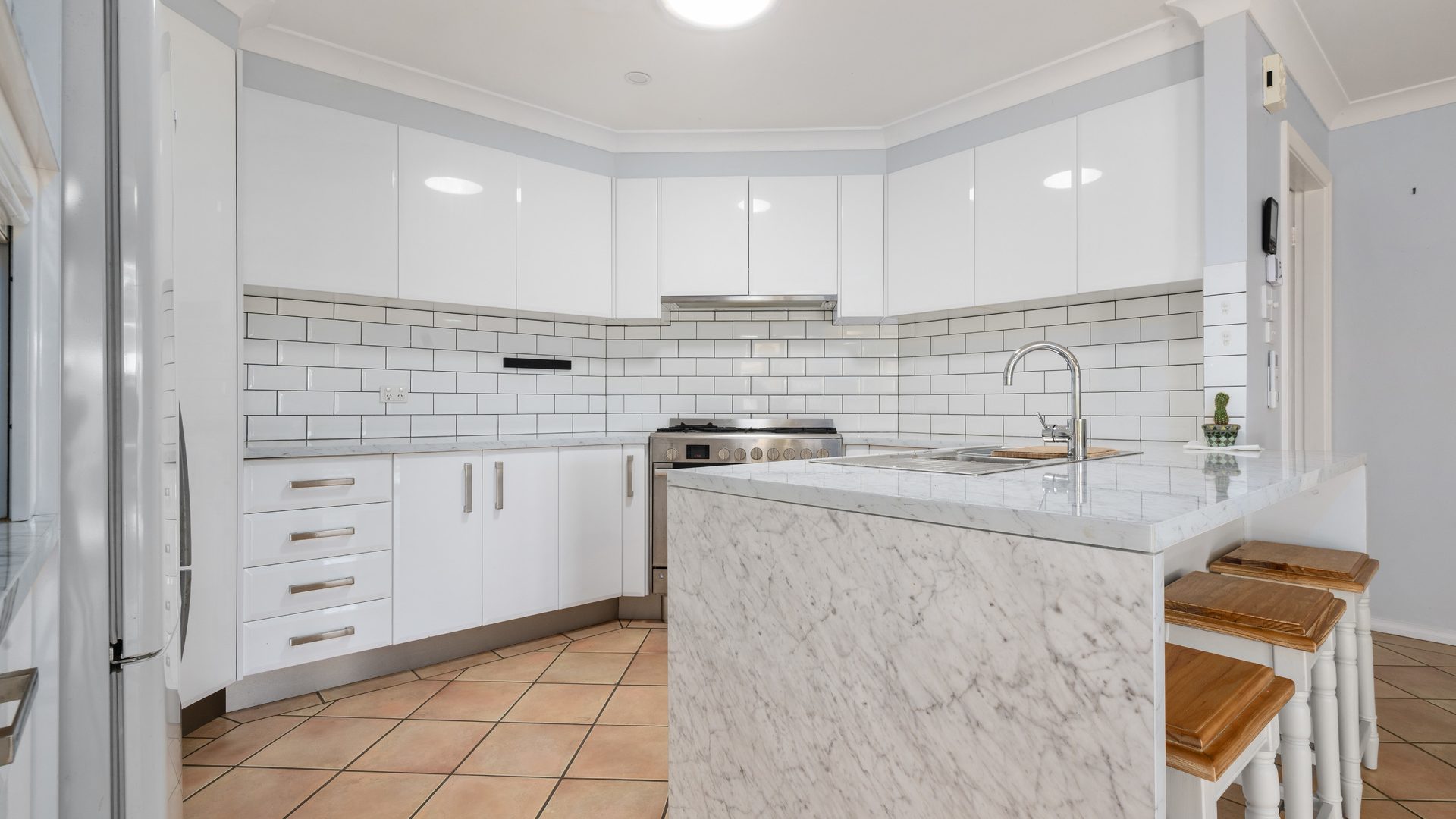 For Rent - 11 Magnolia Way - New Property in Orange - Real Estate by 