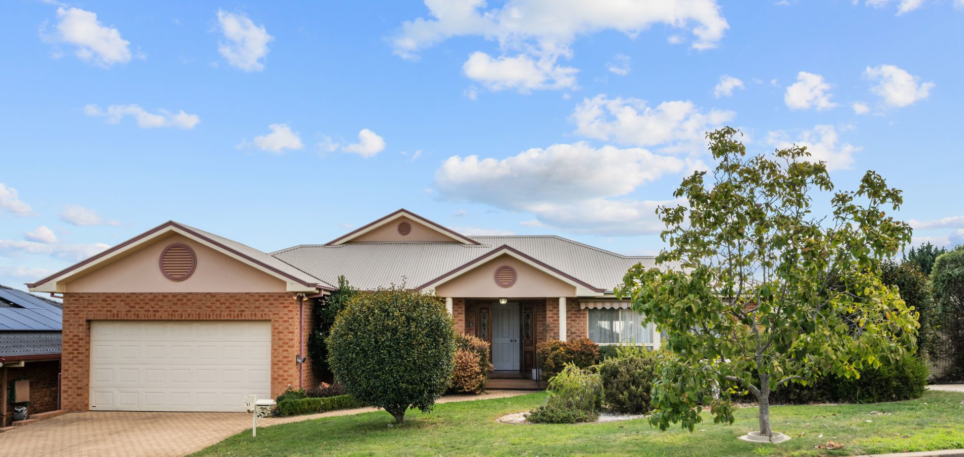 For Rent - 11 Magnolia Way - New Property in Orange - Real Estate by