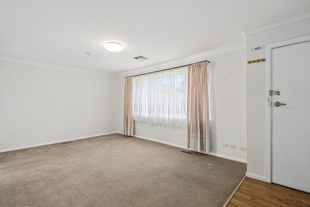 Sold - 5 James Cook Crescent - New Property in Orange - Real Estate by Xanthe Keegan