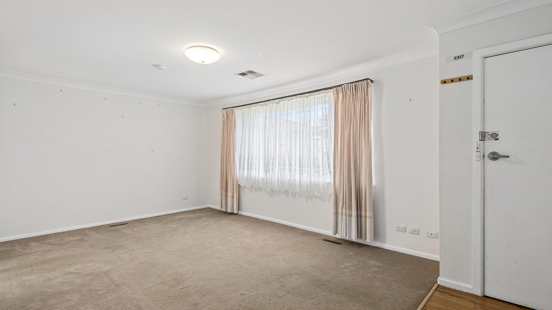 For Sale - 5 James Cook Crescent - New Property in Orange - Real Estate by Josh Fitzgerald