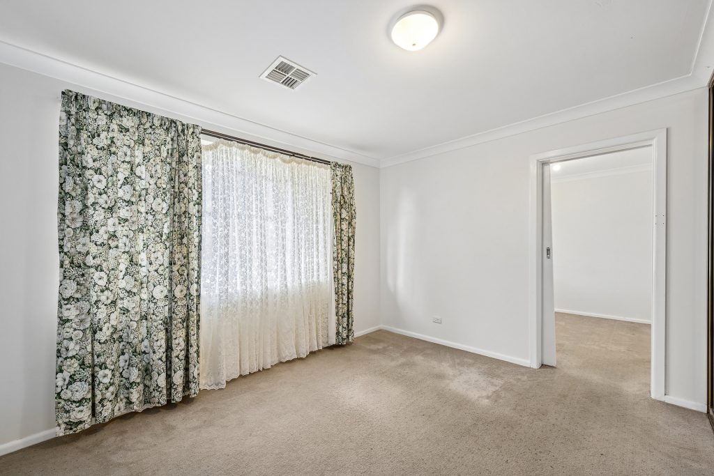Sold - 5 James Cook Crescent - New Property in Orange - Real Estate by Xanthe Keegan