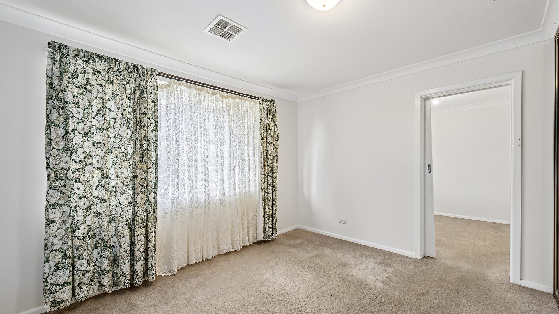 For Sale - 5 James Cook Crescent - New Property in Orange - Real Estate by Josh Fitzgerald