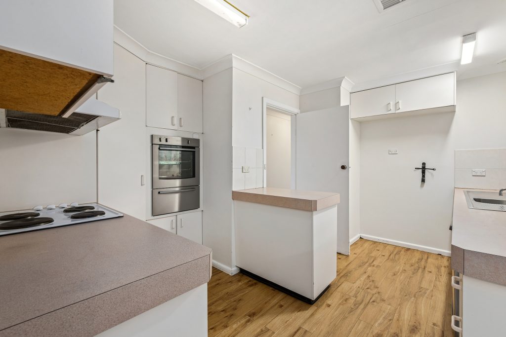 Sold - 5 James Cook Crescent - New Property in Orange - Real Estate by Xanthe Keegan