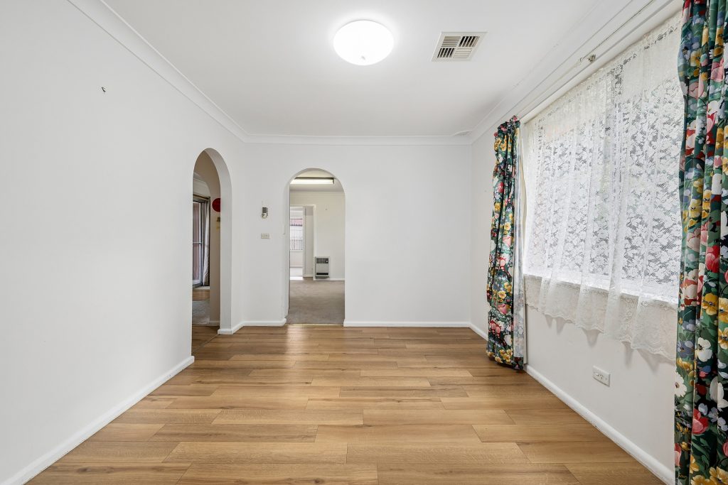 Sold - 5 James Cook Crescent - New Property in Orange - Real Estate by Xanthe Keegan