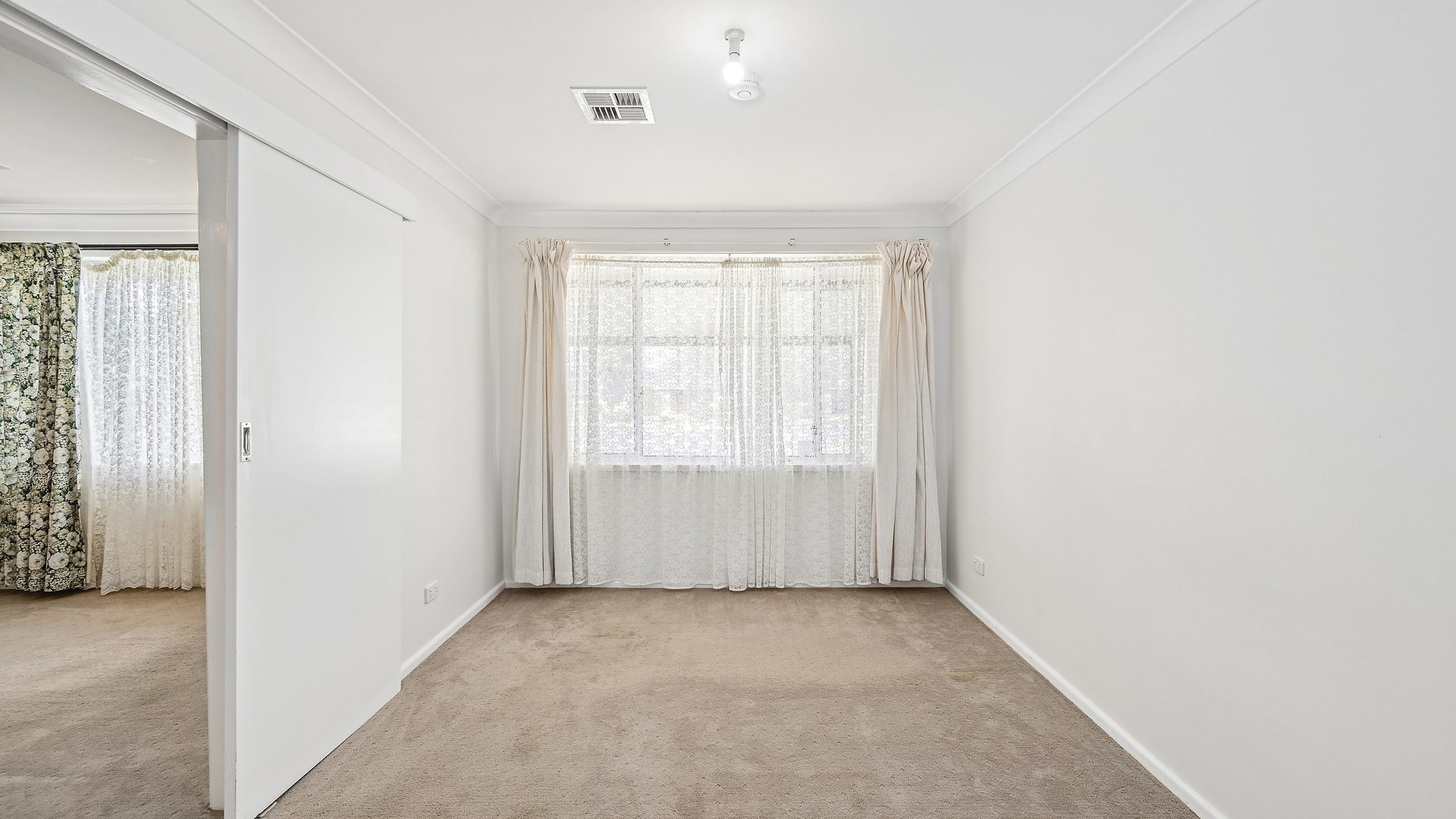 For Sale - 5 James Cook Crescent - New Property in Orange - Real Estate by Josh Fitzgerald