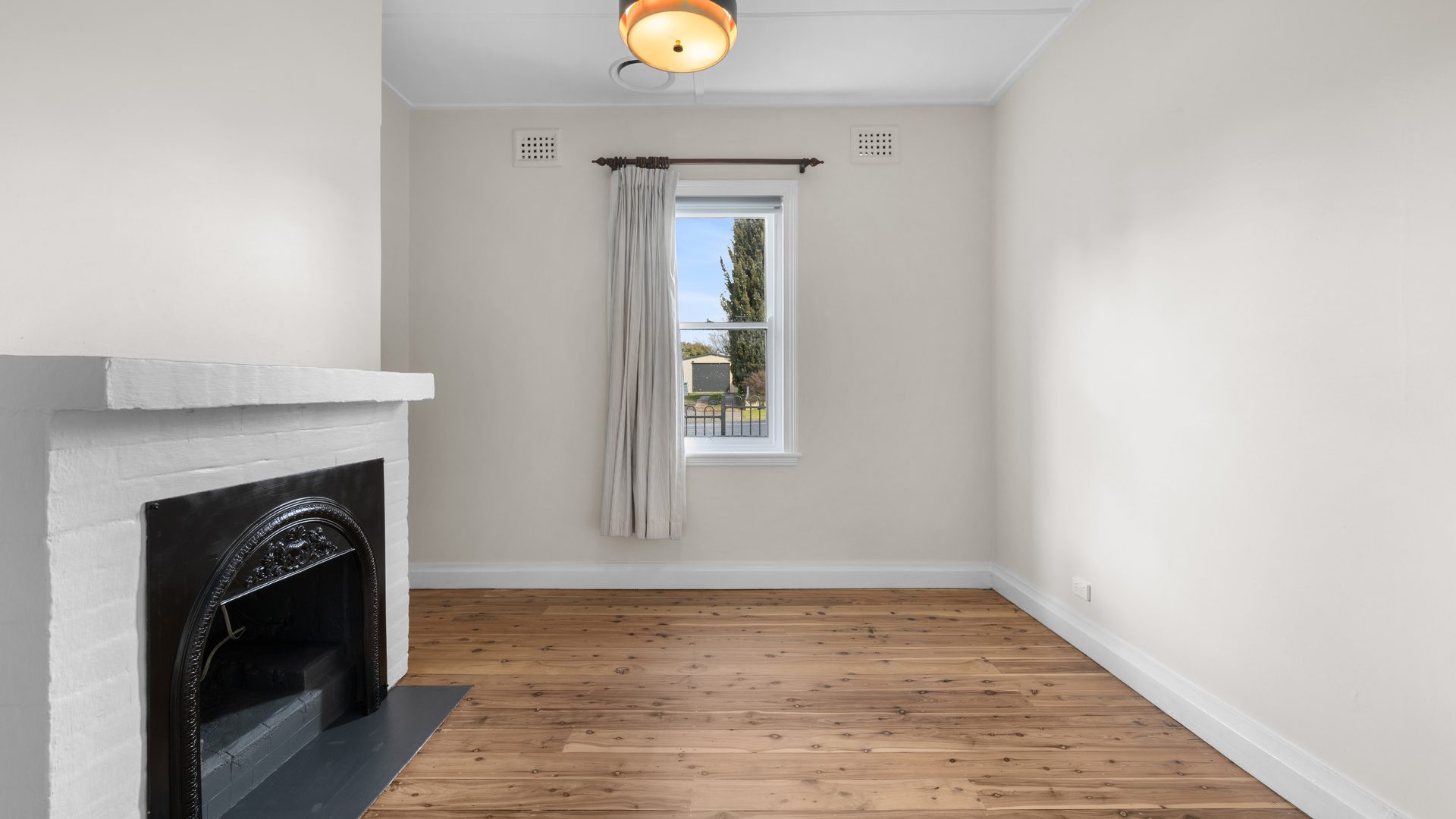 For Rent - 1 Kenna Street - New Property in Orange - Real Estate by 