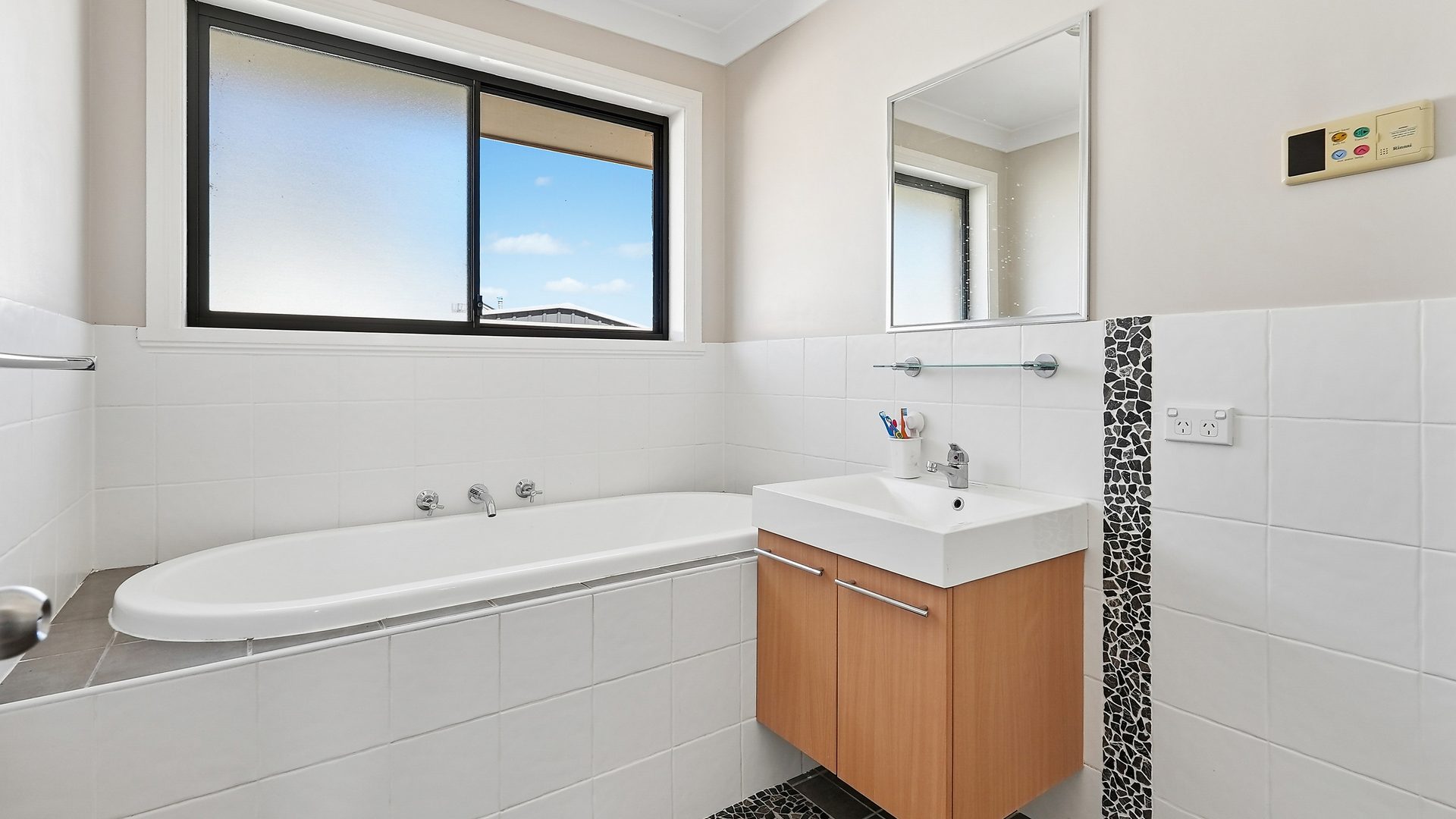 For Sale - 6 Willott Close - New Property in Eglinton - Real Estate by Baden Smith