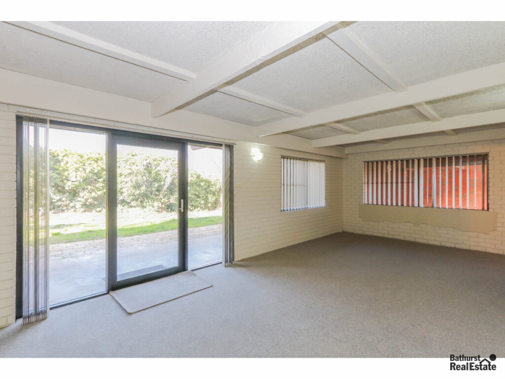 For Rent - 5 Gilmour Street - New Property in Kelso - Real Estate by Tabatha Berendt