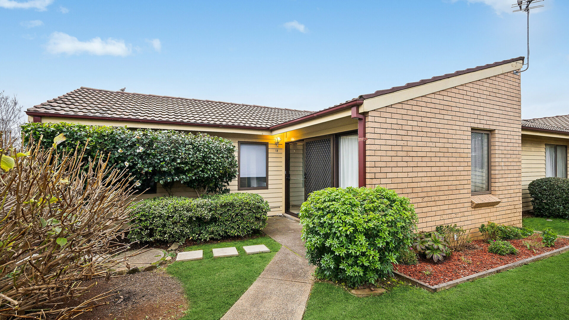 For Rent - 18/10-12 Franklin Road - New Property in Orange - Real Estate by 