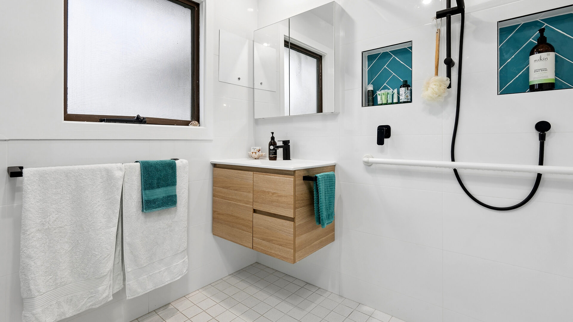 For Rent - 18/10-12 Franklin Road - New Property in Orange - Real Estate by 
