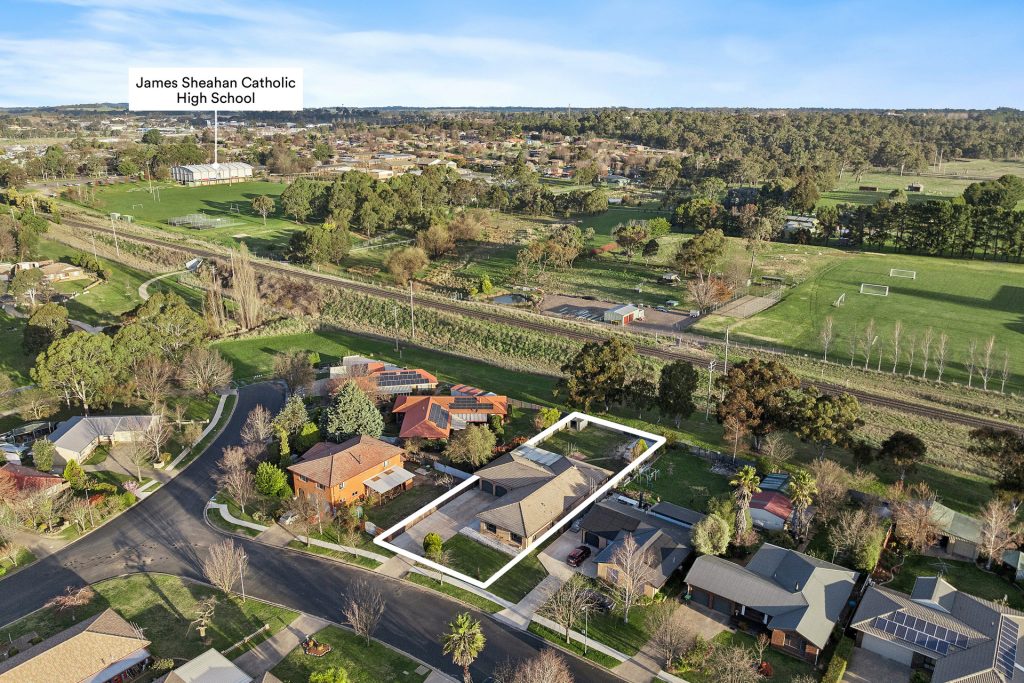For Sale - 24 Seville Parade - New Property in Orange - Real Estate by Josh Fitzgerald