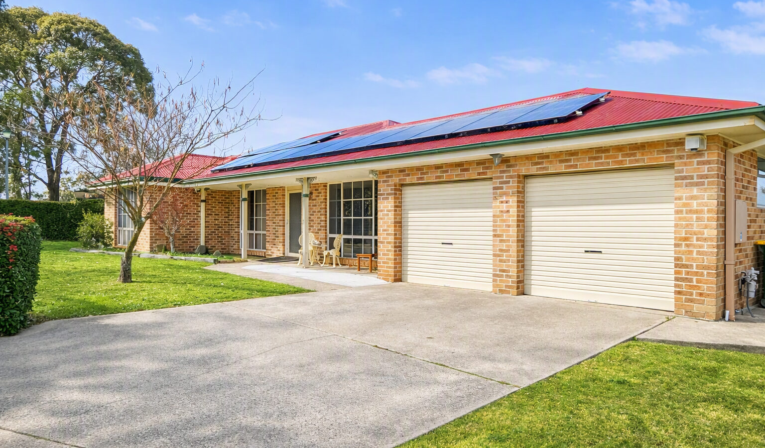 4 Phoenix Place, Orange