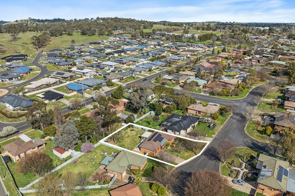 For Sale - 19 James Ryan Avenue - New Property in Orange - Real Estate by Xanthe Keegan