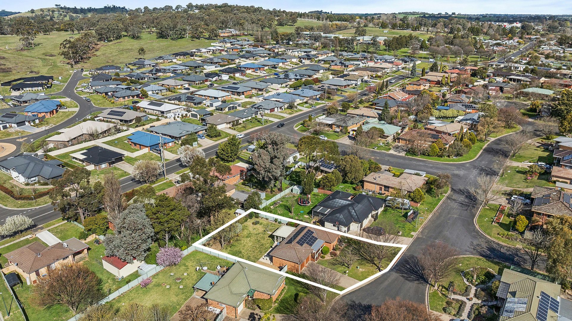 For Sale - 19 James Ryan Avenue - New Property in Orange - Real Estate by Xanthe Keegan