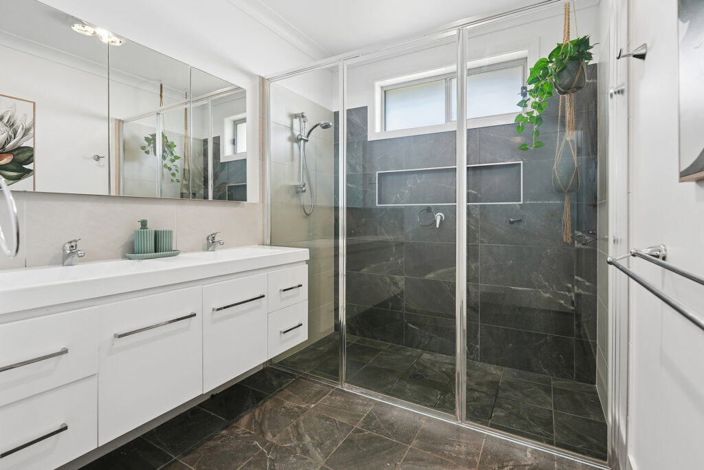 For Sale - 6 Ignatius Place - New Property in Kelso - Real Estate by Baden Smith