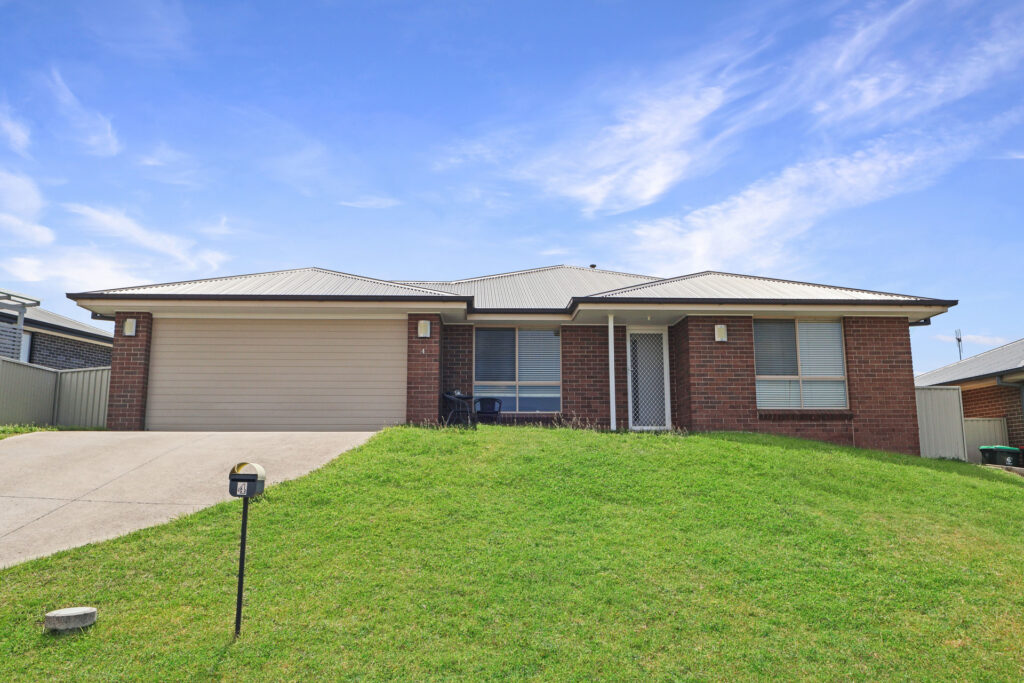 For Rent - 4 Jade Close - New Property in Kelso - Real Estate by Mcgrath Bathurst