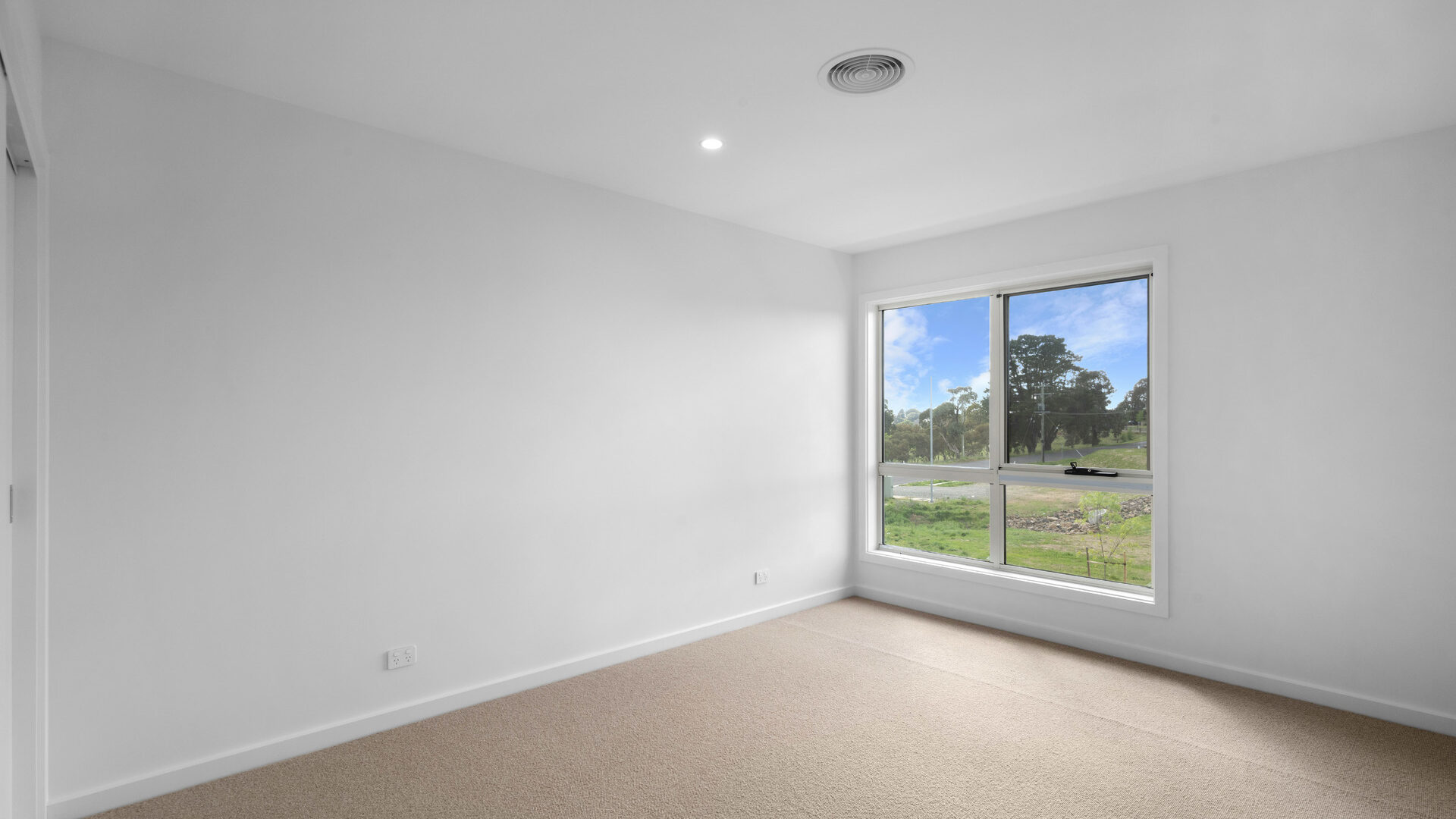 For Rent - 8 Woodlands Circuit - New Property in Orange - Real Estate by Amber Quinn