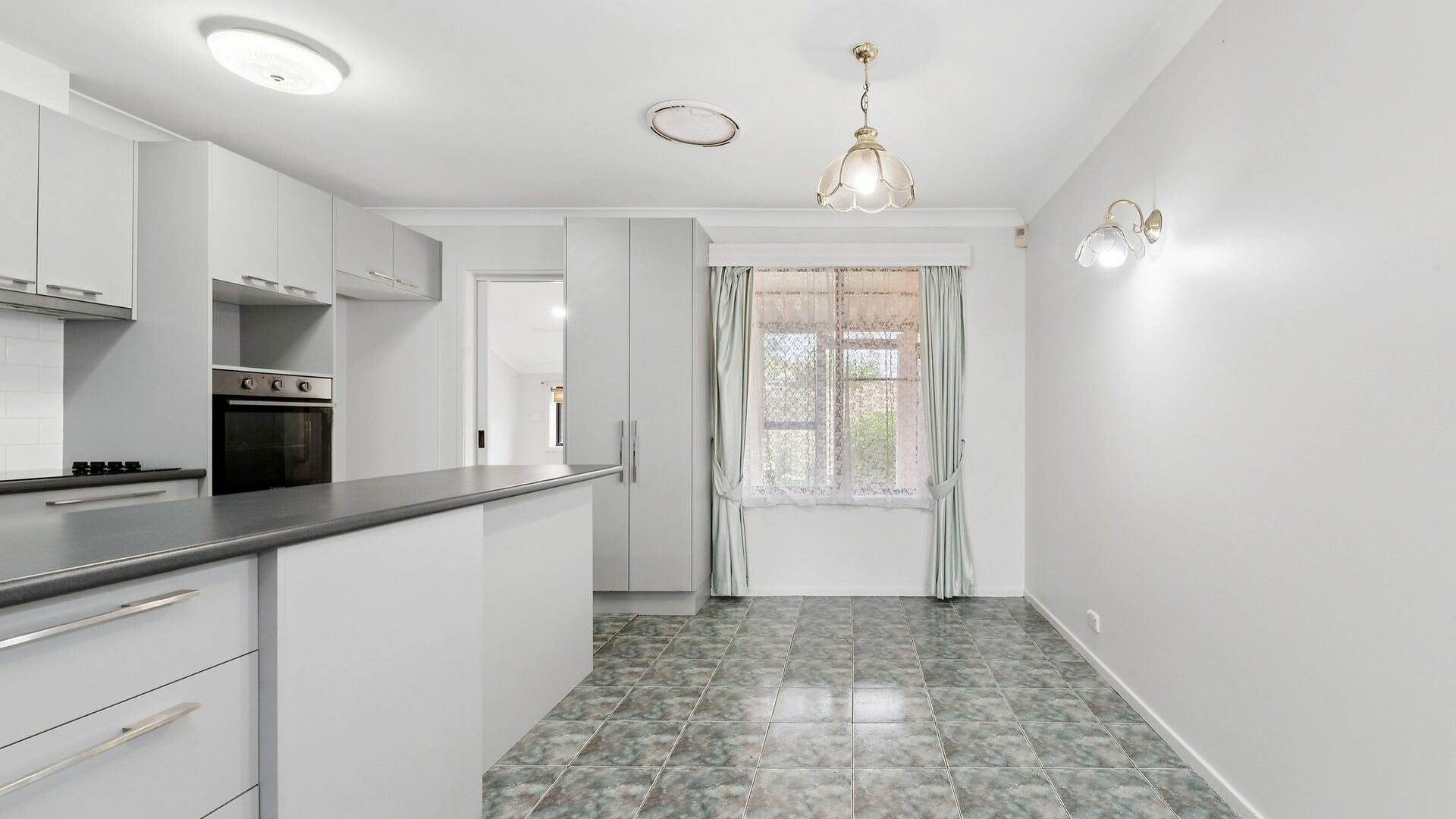 For Sale - 7/1 Parker Place - New Property in Orange - Real Estate by Jack Aumuller