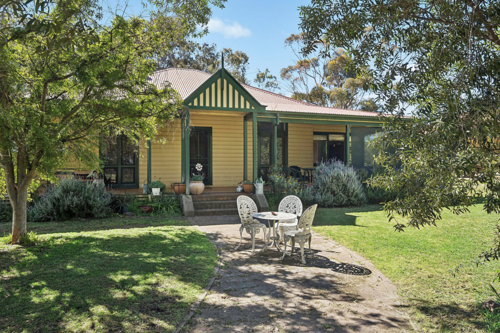 For Sale - 6294 Mitchell Highway - New Property in Molong - Real Estate by Scott Petersen
