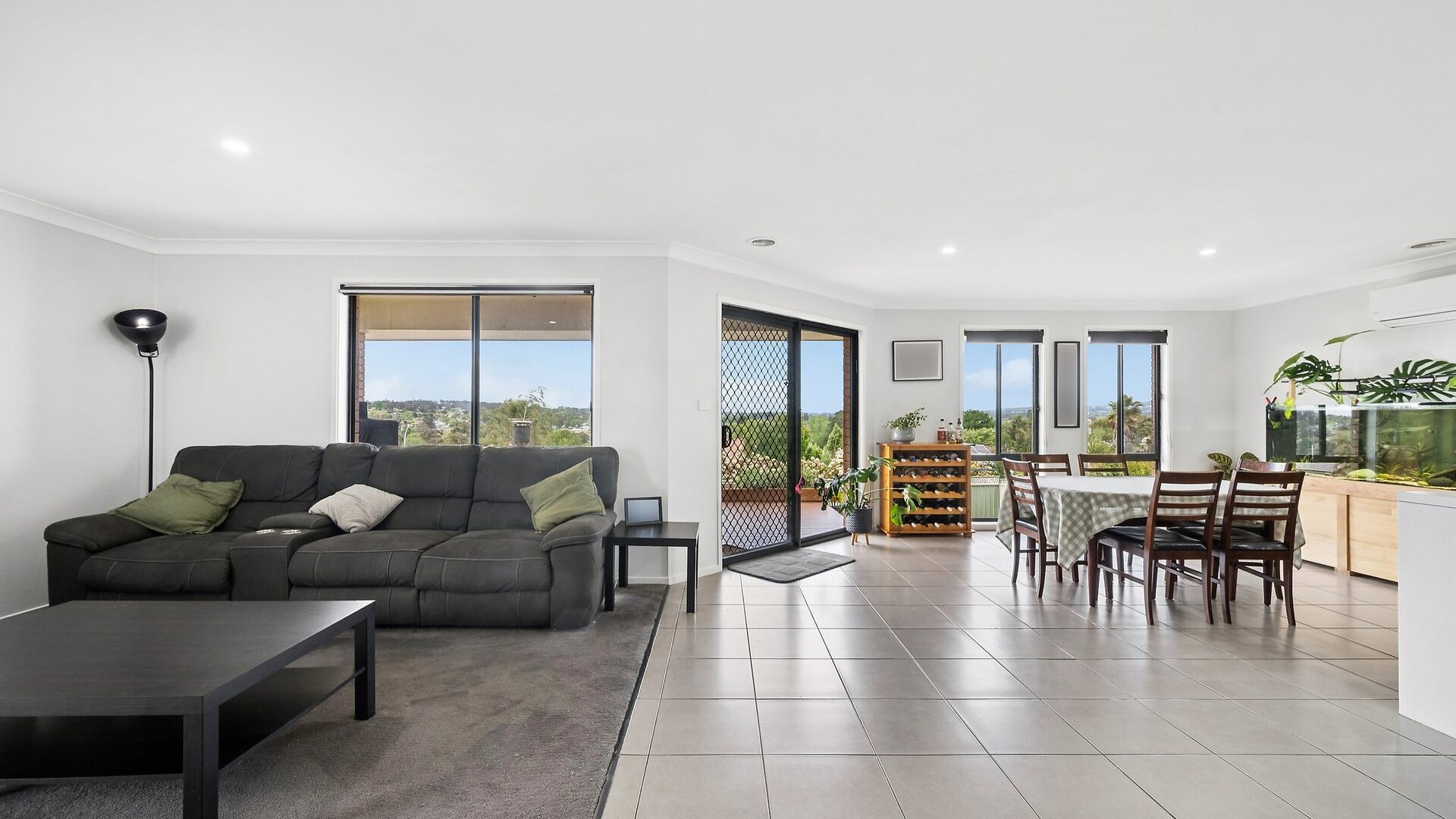 For Sale - 40 Honeyman Drive - New Property in Orange - Real Estate by Xanthe Keegan