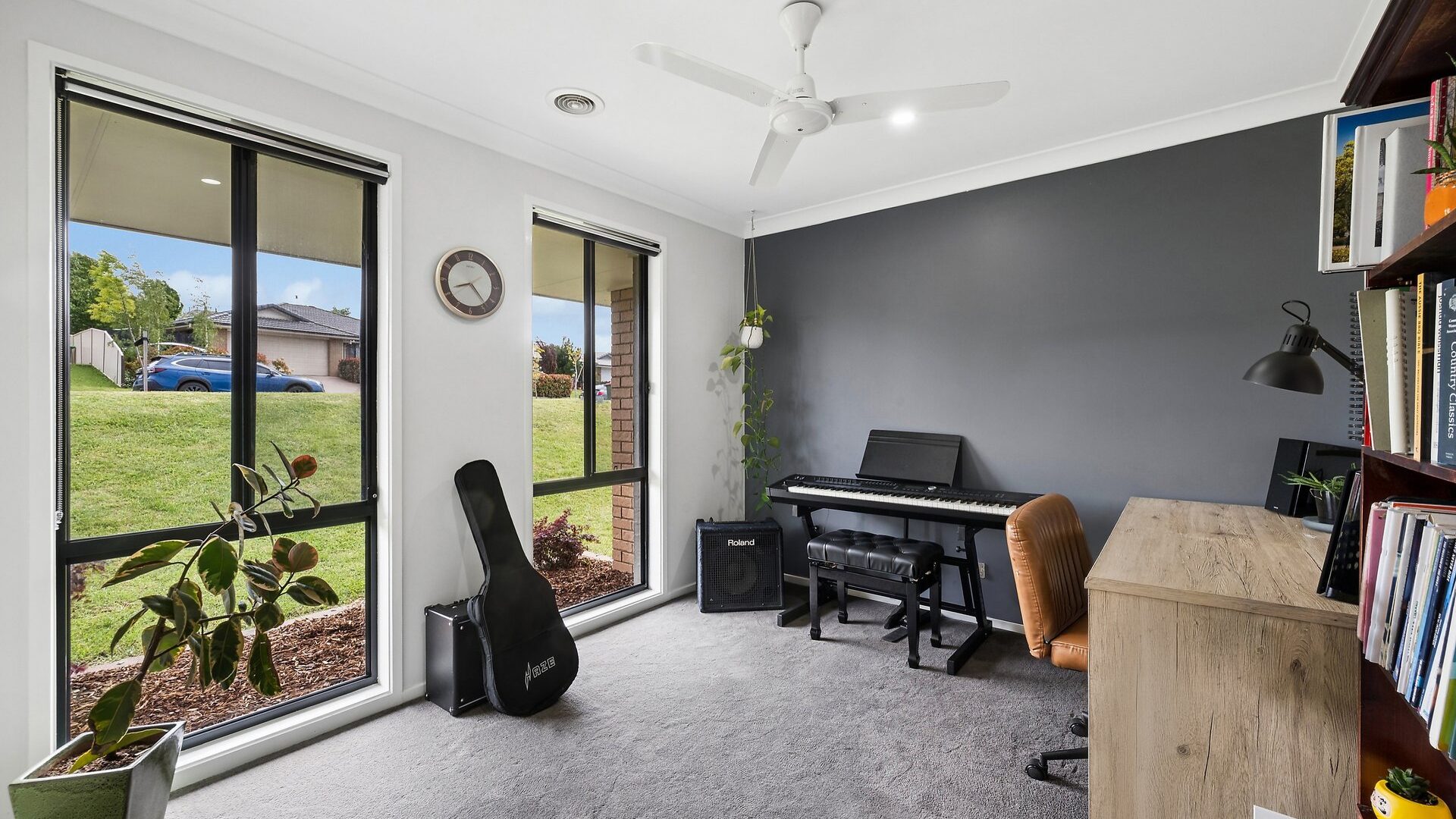 For Sale - 40 Honeyman Drive - New Property in Orange - Real Estate by Xanthe Keegan