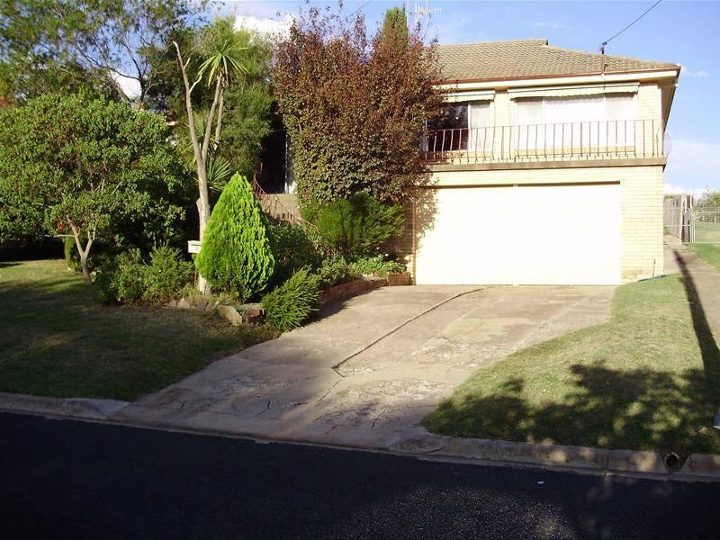 4 Webb Street
