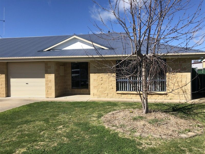 26 Raphael Street