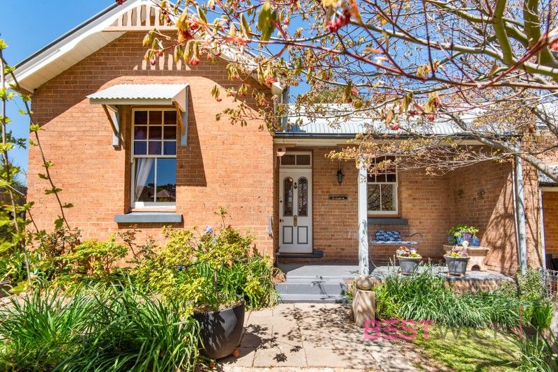 10 Blake Street