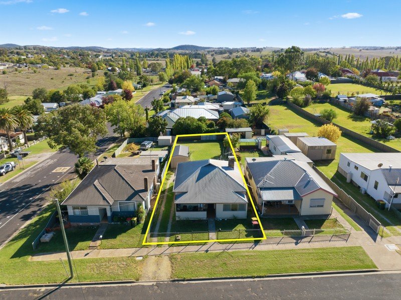 53 Riddell Street